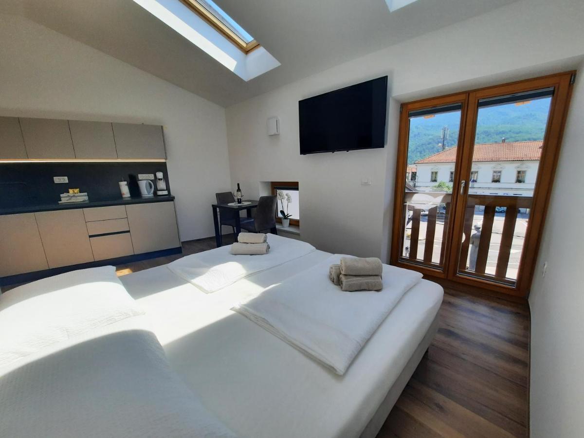 Apartments Hlapi With Spa Kobarid Esterno foto