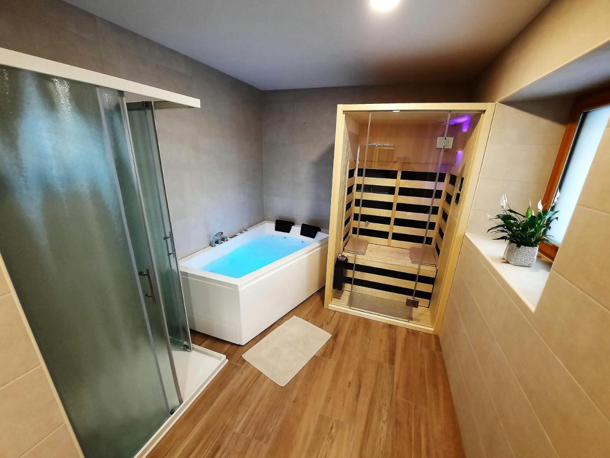 Apartments Hlapi With Spa Kobarid Esterno foto