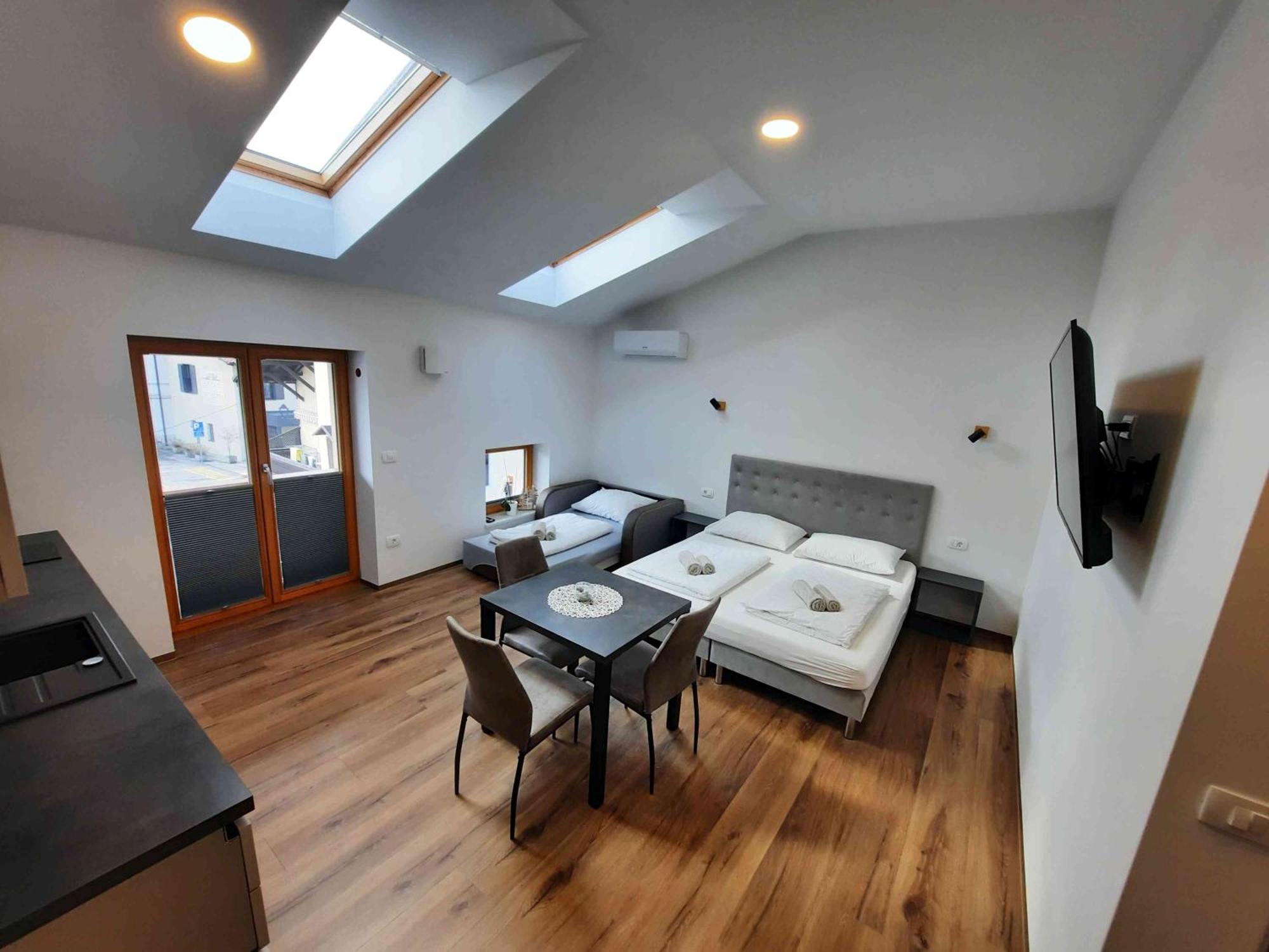 Apartments Hlapi With Spa Kobarid Esterno foto