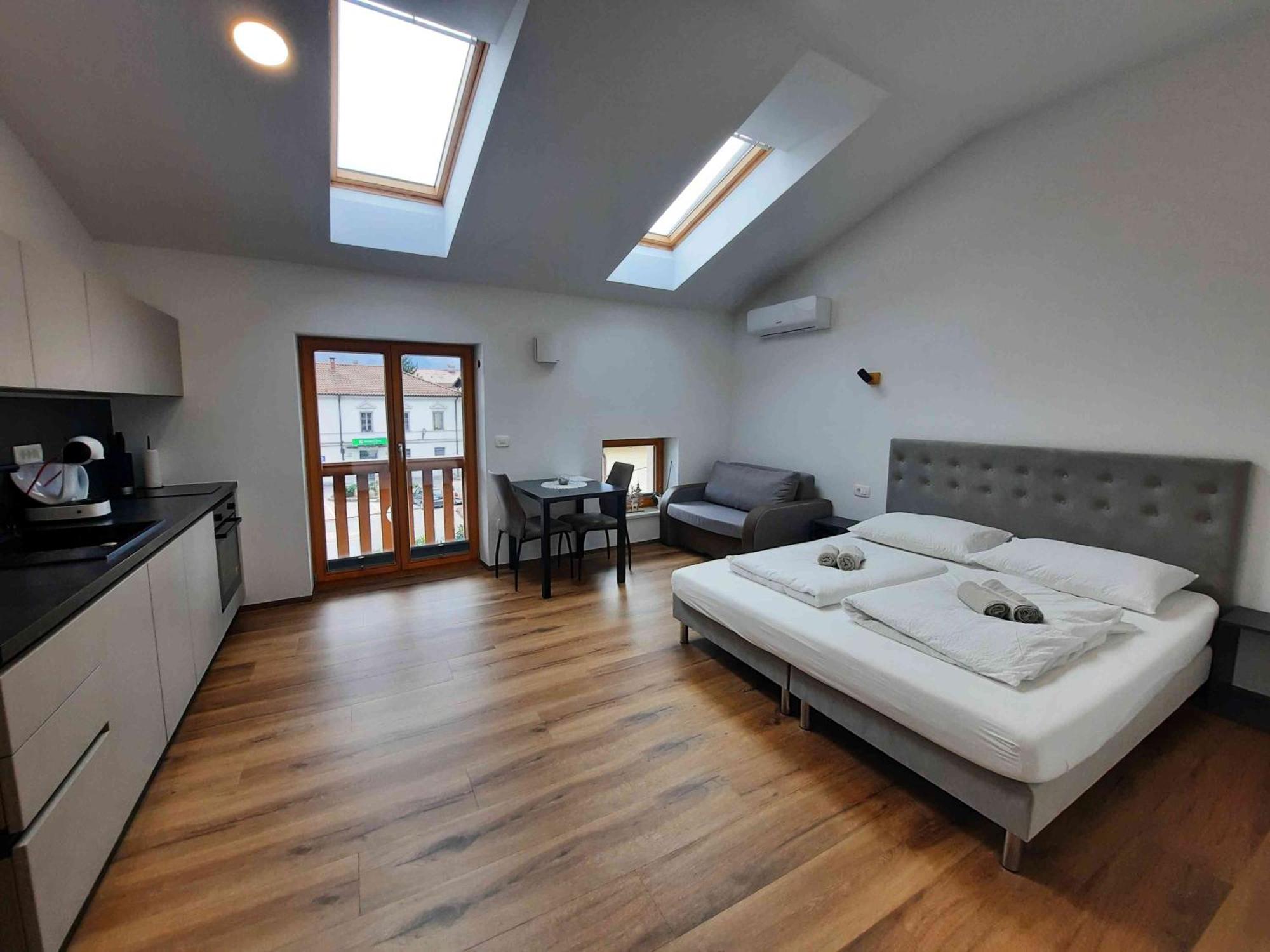 Apartments Hlapi With Spa Kobarid Esterno foto
